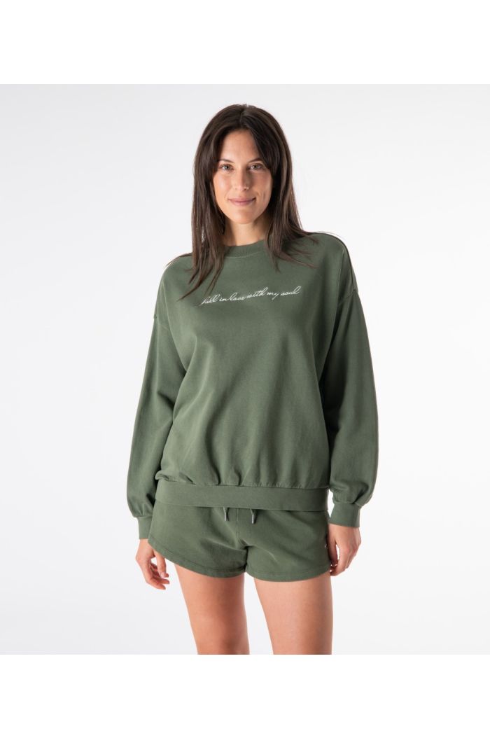 Women's crewneck sweatshirt in khaki with dropped shoulders